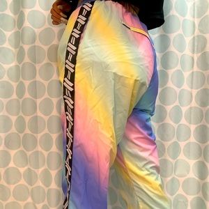 Neon wind breaker pants 👖